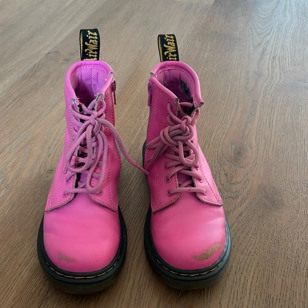 Dr. Martens Kids Leather Lace Up Boots Pink Size 13 US